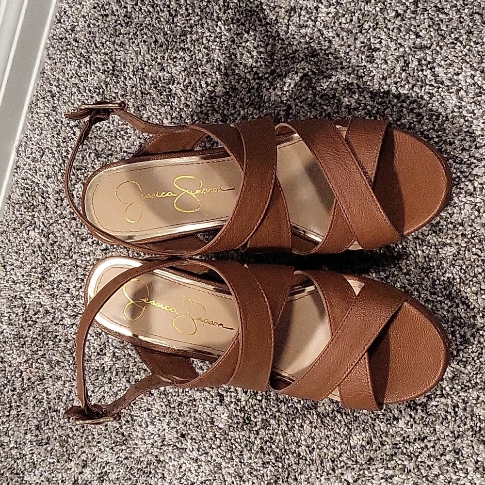 Jessica Simpson wedge